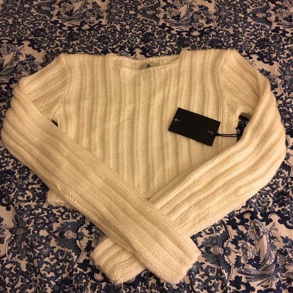 UNIF sweater